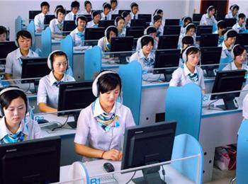 2018年計算機軟件開發(fā)專業(yè)就業(yè)前景展望 機遇與挑戰(zhàn)并存